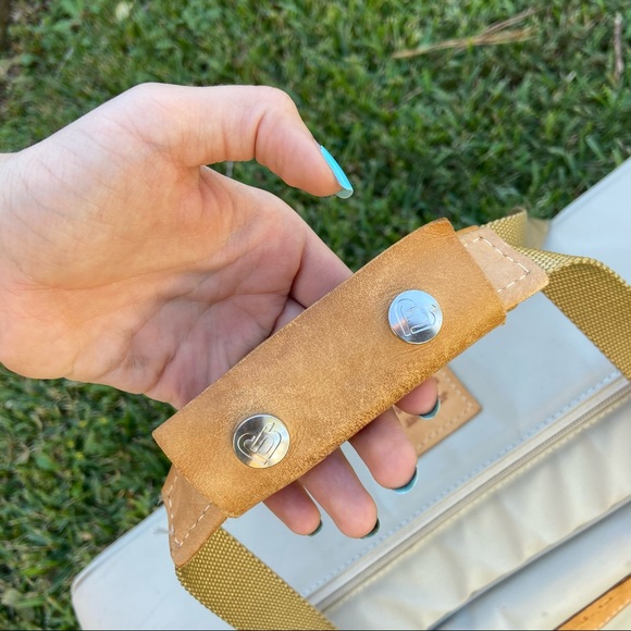 Rare John Hart Suitcase - Picture 9 of 12